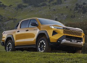 TOYOTA_HiLux-2025 _main